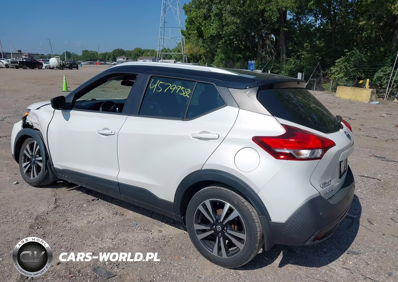 2020 Nissan Kicks Sv Xtronic Cvt VIN:3N1CP5CV0LL515023 - 3