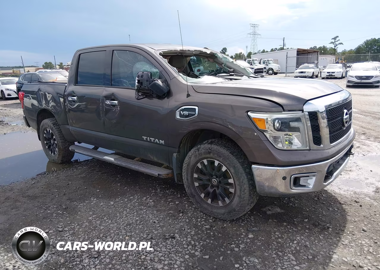 2017 Nissan Titan Sl