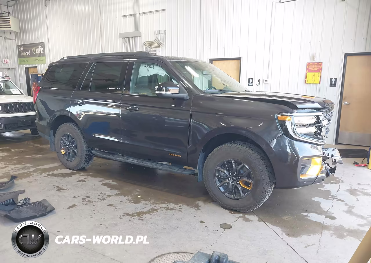 2026 Ford Expedition Tremor VIN:1FMJU1RG4TEA44116 - 1