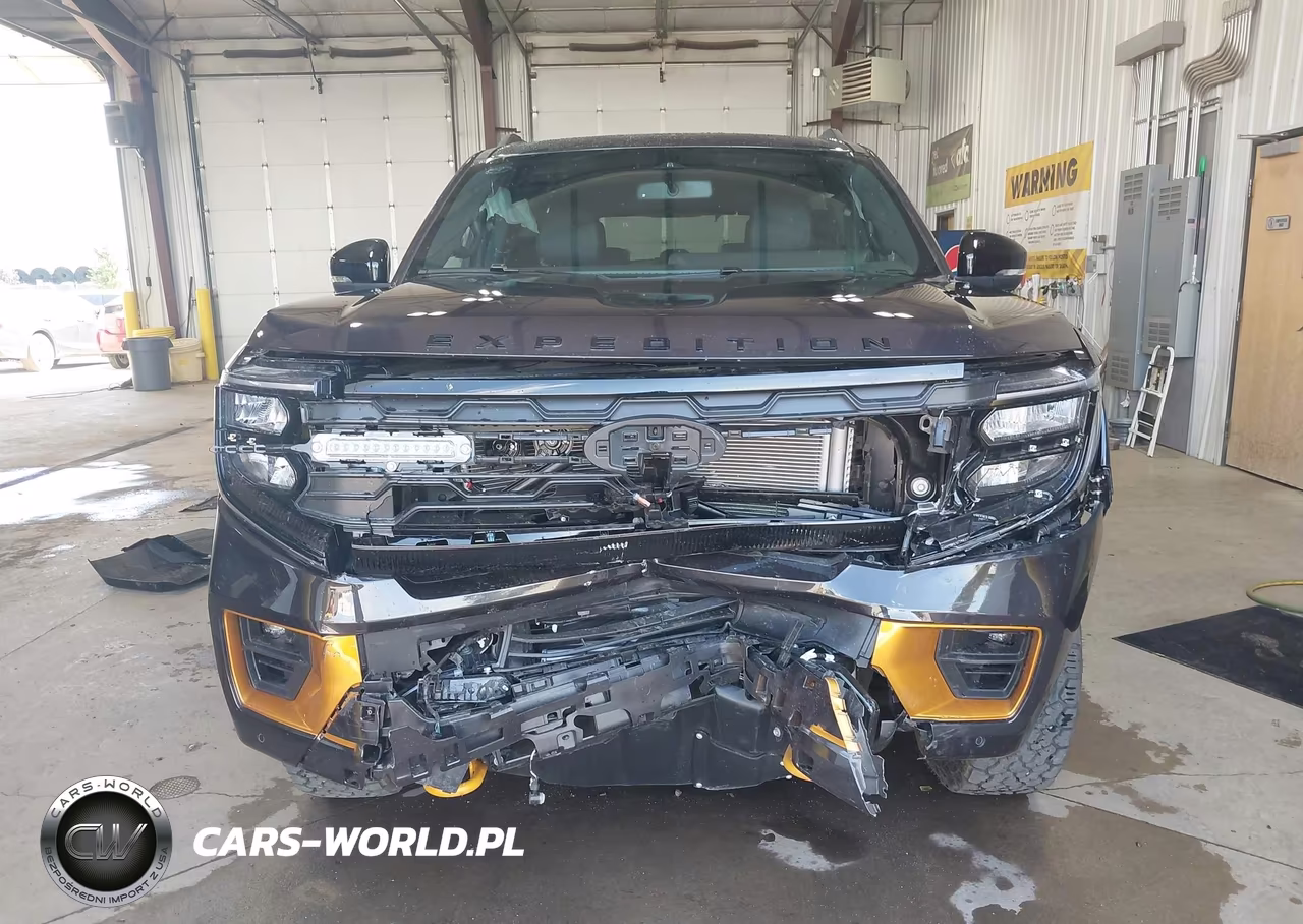 2026 Ford Expedition Tremor VIN:1FMJU1RG4TEA44116 - 12