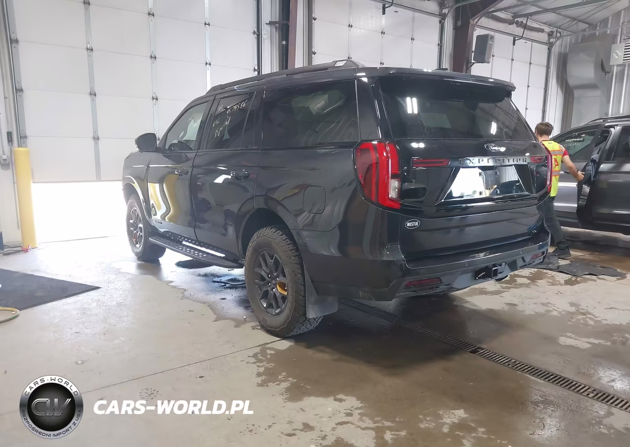 2026 Ford Expedition Tremor VIN:1FMJU1RG4TEA44116 - 3