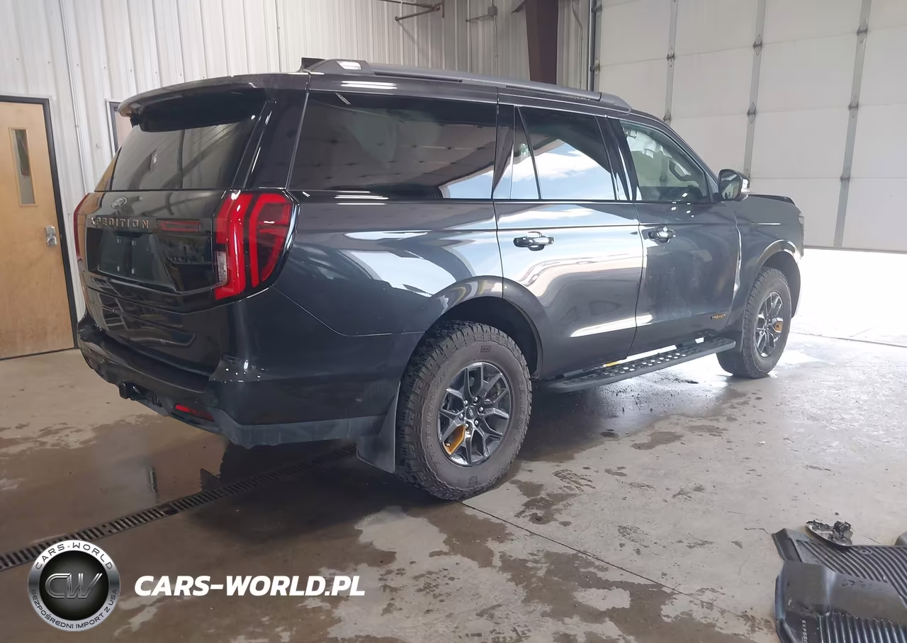 2026 Ford Expedition Tremor VIN:1FMJU1RG4TEA44116 - 4