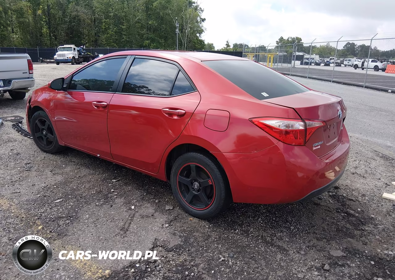 2017 Toyota Corolla Le VIN:5YFBURHE9HP710081 - 3