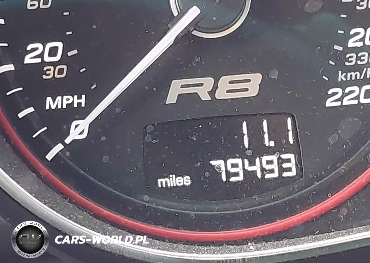 2011 Audi R8 5.2 VIN:WUAVNAFG9BN003098 - 15