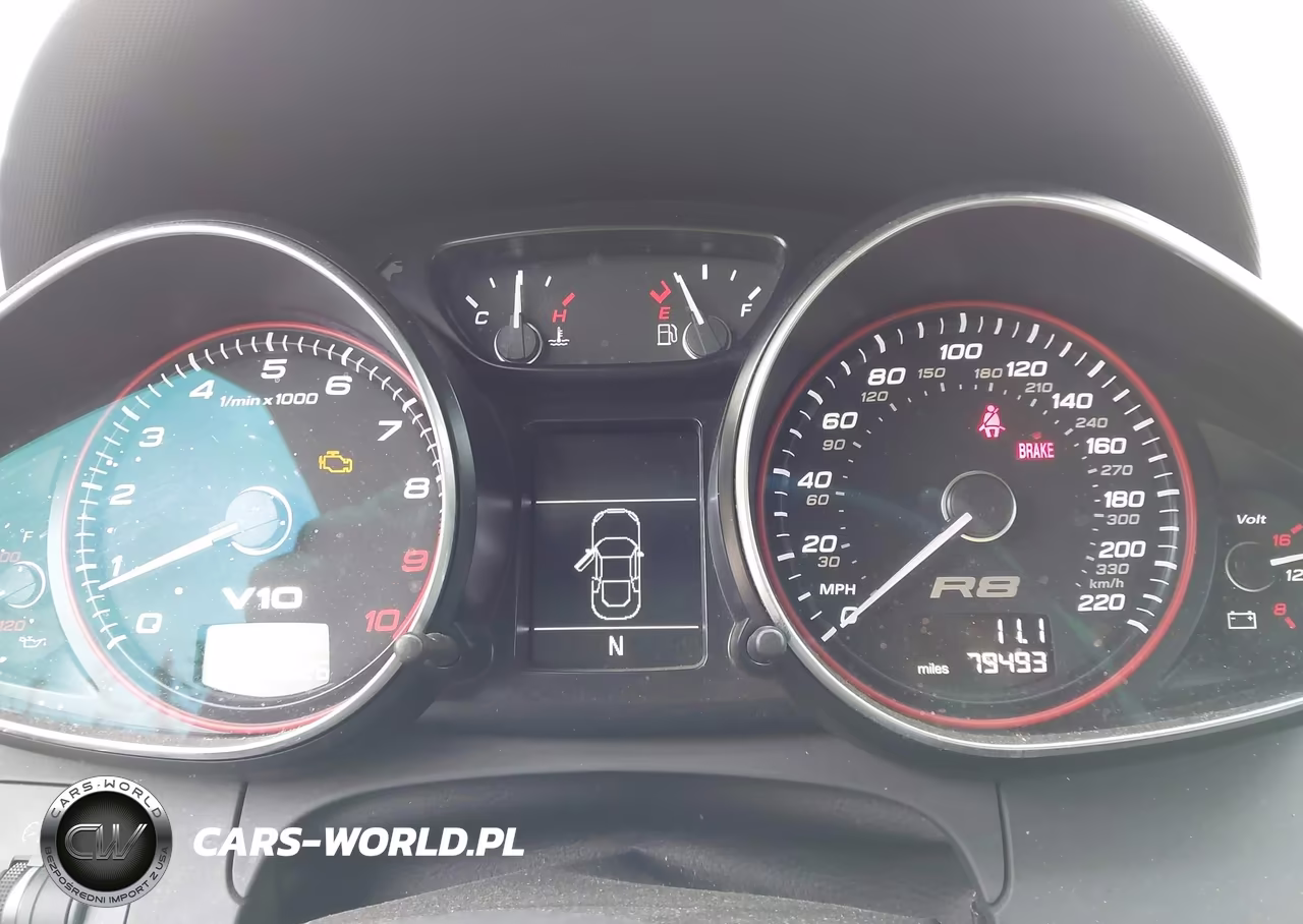 2011 Audi R8 5.2 VIN:WUAVNAFG9BN003098 - 7
