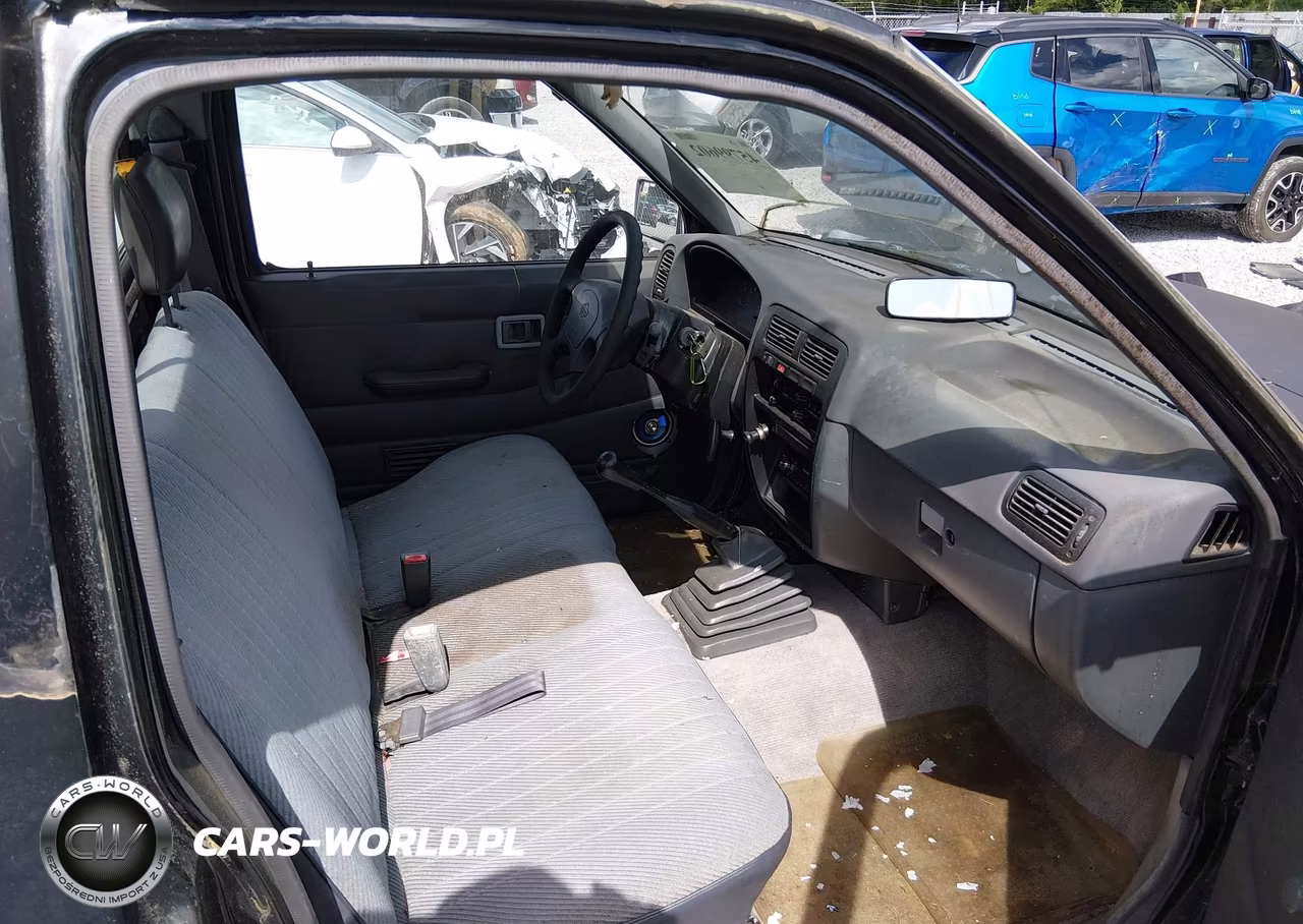 1995 Nissan Truck E-Xe VIN:1N6SD11S2SC428086 - 5