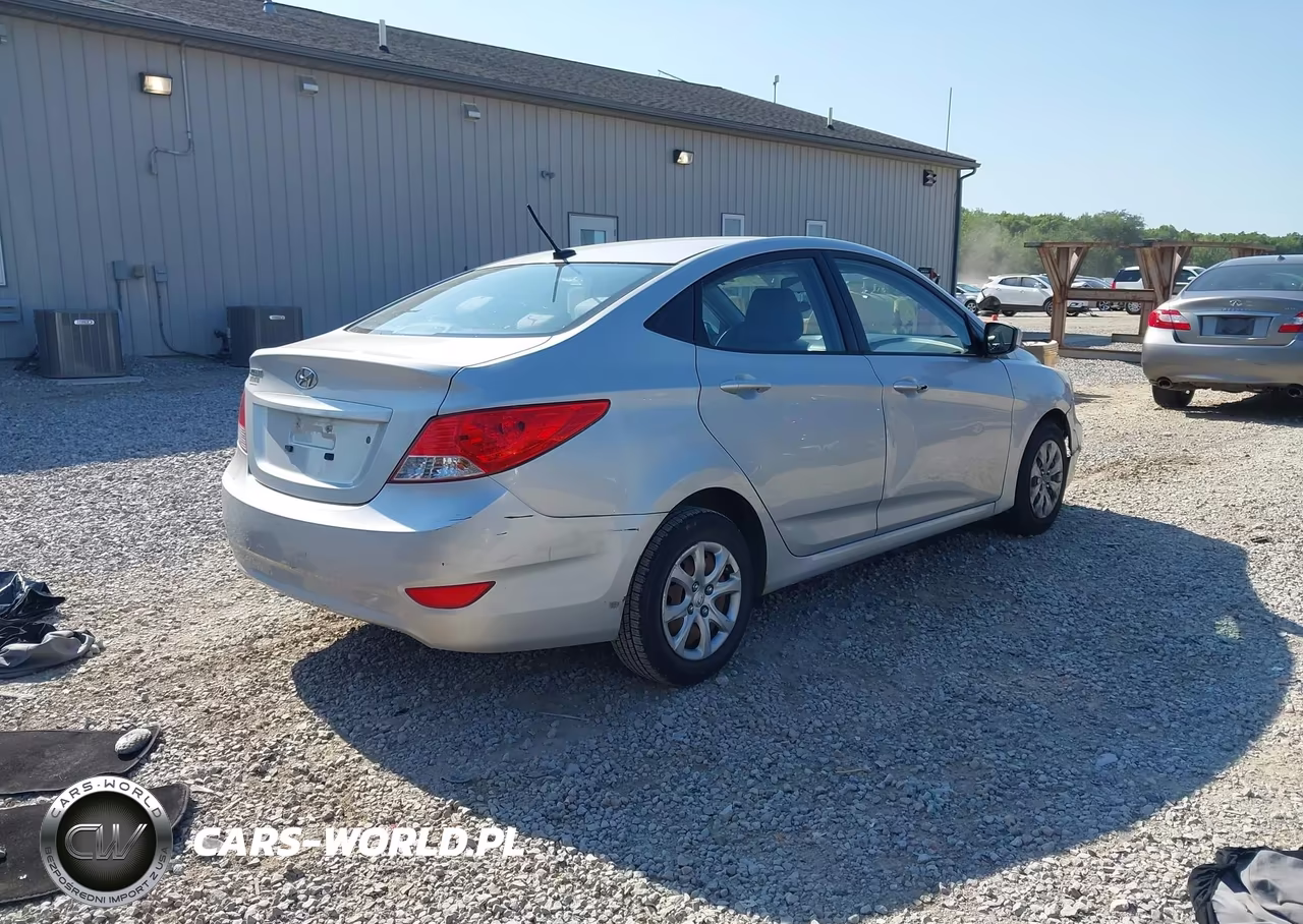 2014 Hyundai Accent Gls VIN:KMHCT4AE9EU696360 - 4