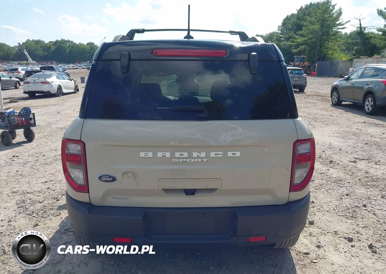 2024 Ford Bronco Sport Outer Banks VIN:3FMCR9C66RRE18062 - 16
