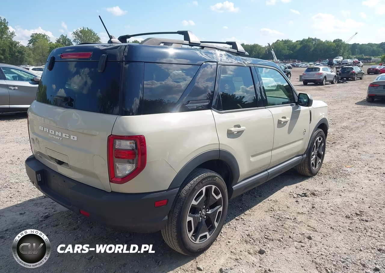 2024 Ford Bronco Sport Outer Banks VIN:3FMCR9C66RRE18062 - 4
