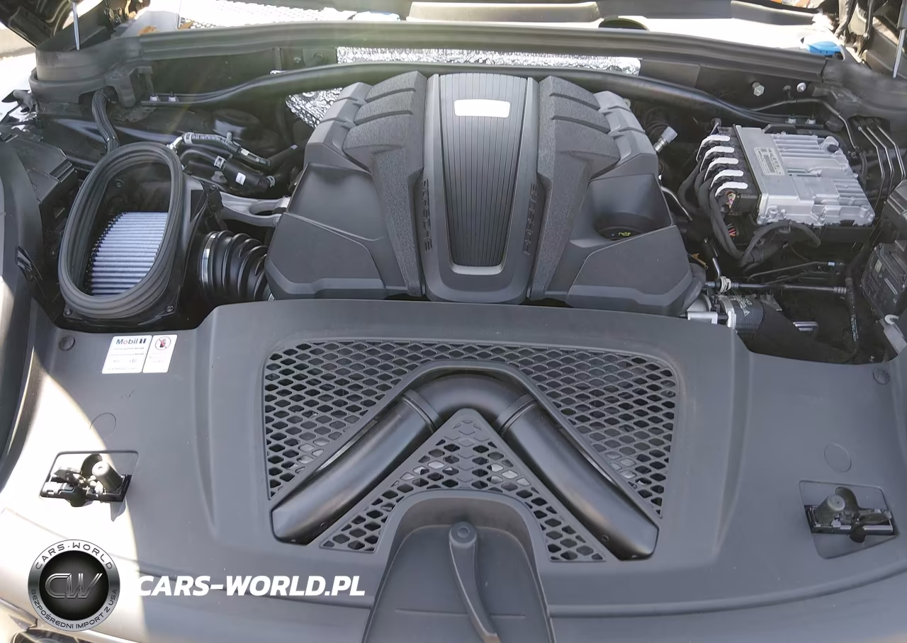 2020 Porsche Macan S VIN:WP1AB2A50LLB36005 - 10