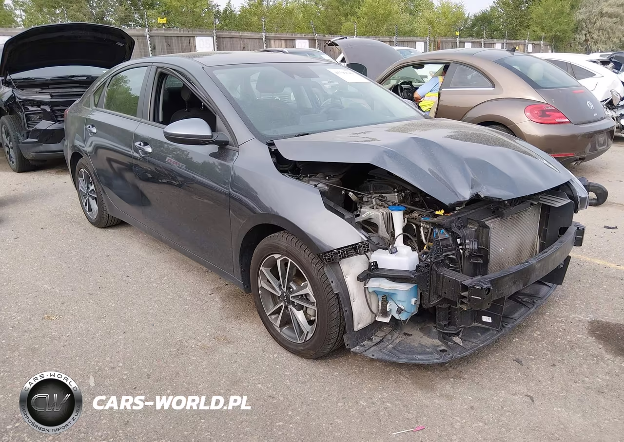 2024 Kia Forte Lxs – zdjęcie 1 z 21
