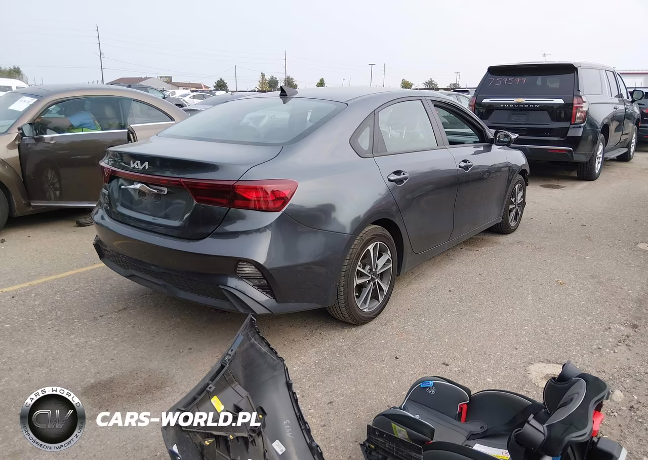 2024 Kia Forte Lxs VIN:3KPF24AD5RE767134 - 4