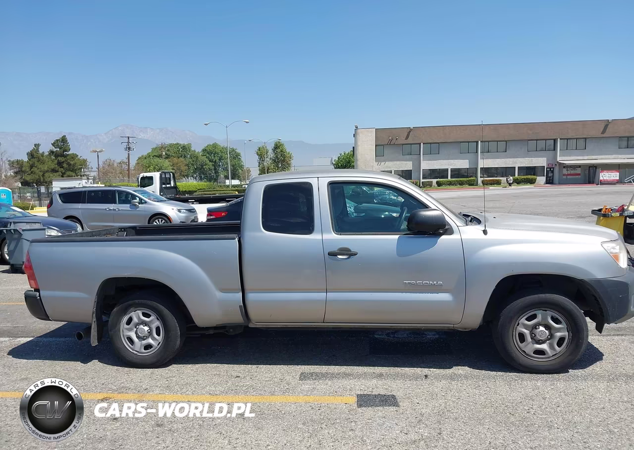 2015 Toyota Tacoma VIN:5TFTX4CN2FX063141 - 13