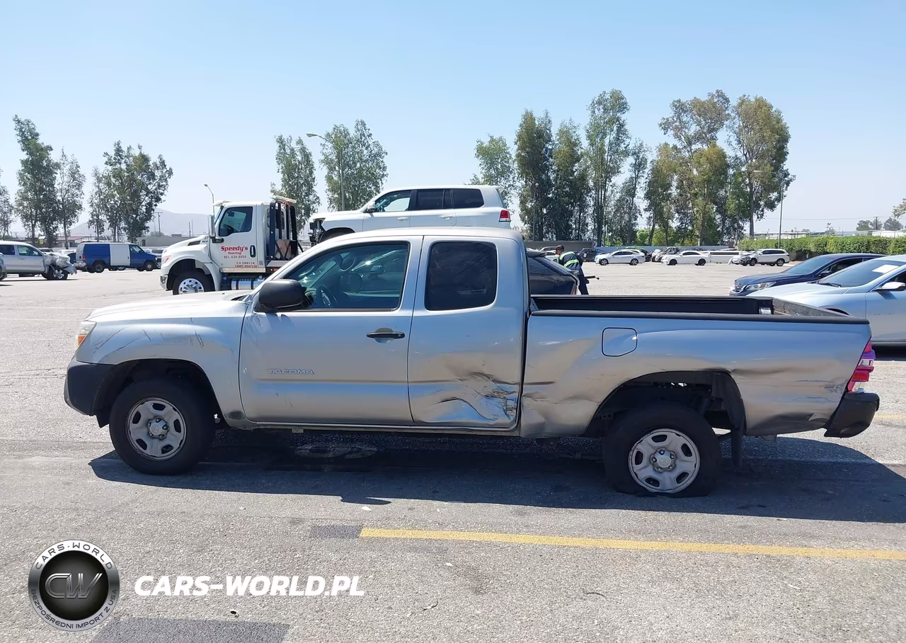 2015 Toyota Tacoma VIN:5TFTX4CN2FX063141 - 14