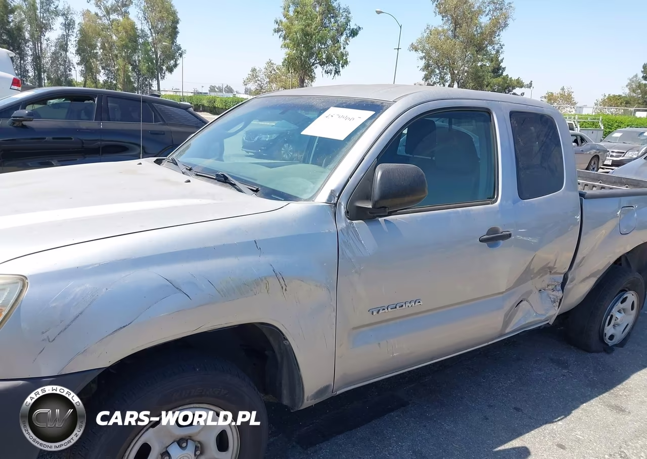 2015 Toyota Tacoma VIN:5TFTX4CN2FX063141 - 18