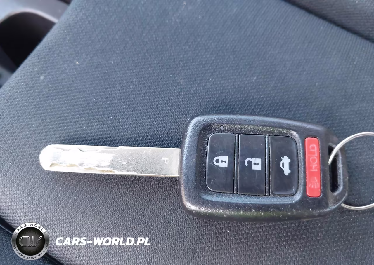 2018 Honda Civic Lx VIN:19XFC2F56JE008581 - 11