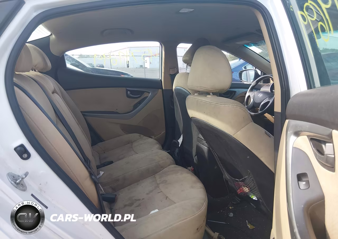 2012 Hyundai Elantra Gls VIN:5NPDH4AE1CH067905 - 8