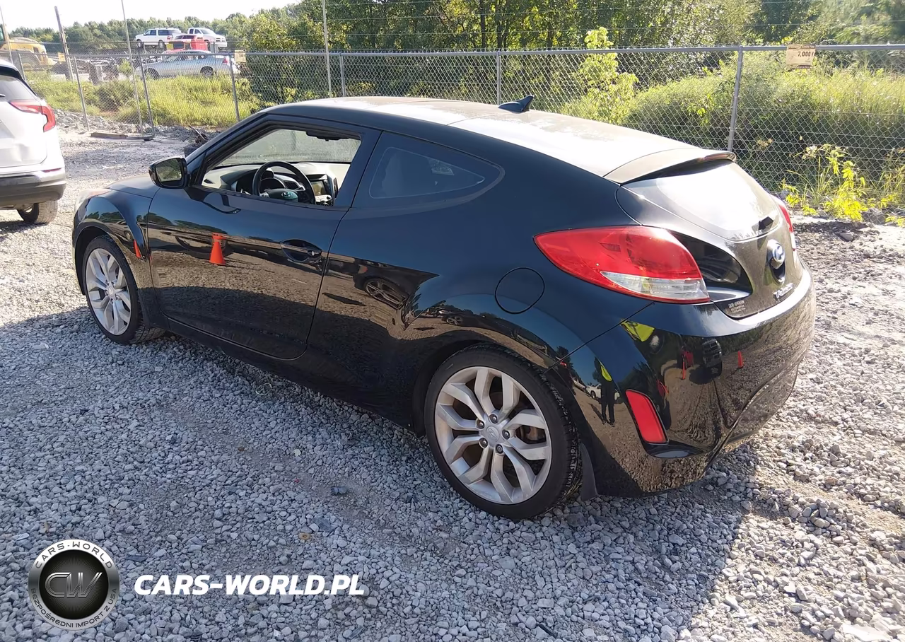 2012 Hyundai Veloster Base W-Gray VIN:KMHTC6AD1CU060225 - 3