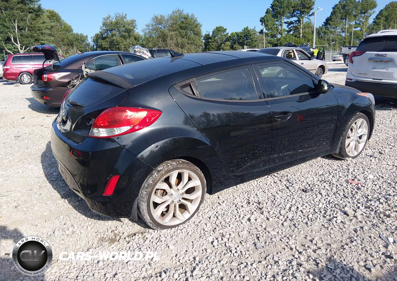2012 Hyundai Veloster Base W-Gray VIN:KMHTC6AD1CU060225 - 4