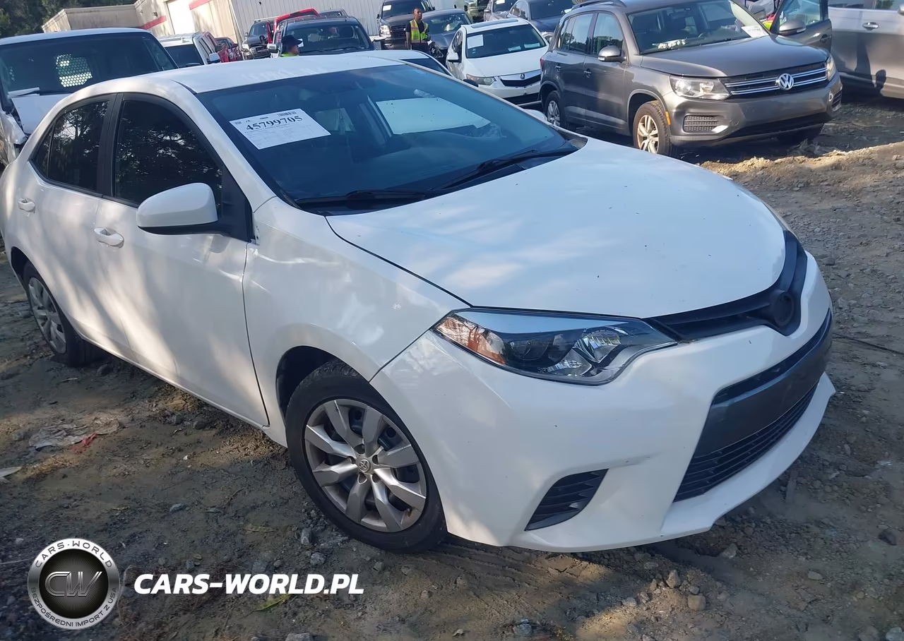 2015 Toyota Corolla Le – zdjęcie 1 z 16
