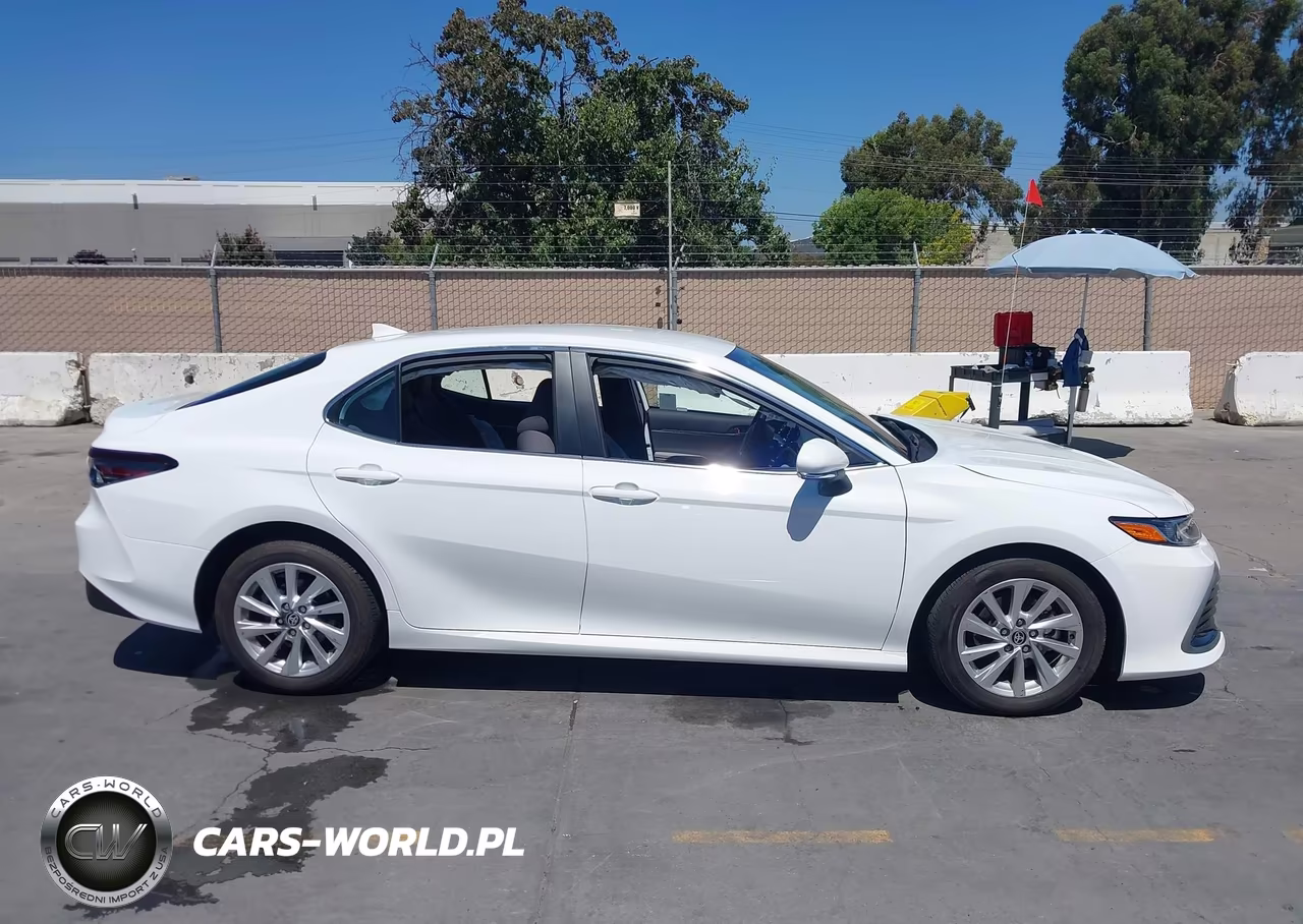 2024 Toyota Camry Le VIN:4T1R11AK8RU886970 - 14