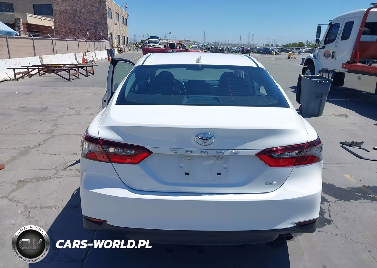2024 Toyota Camry Le VIN:4T1R11AK8RU886970 - 17