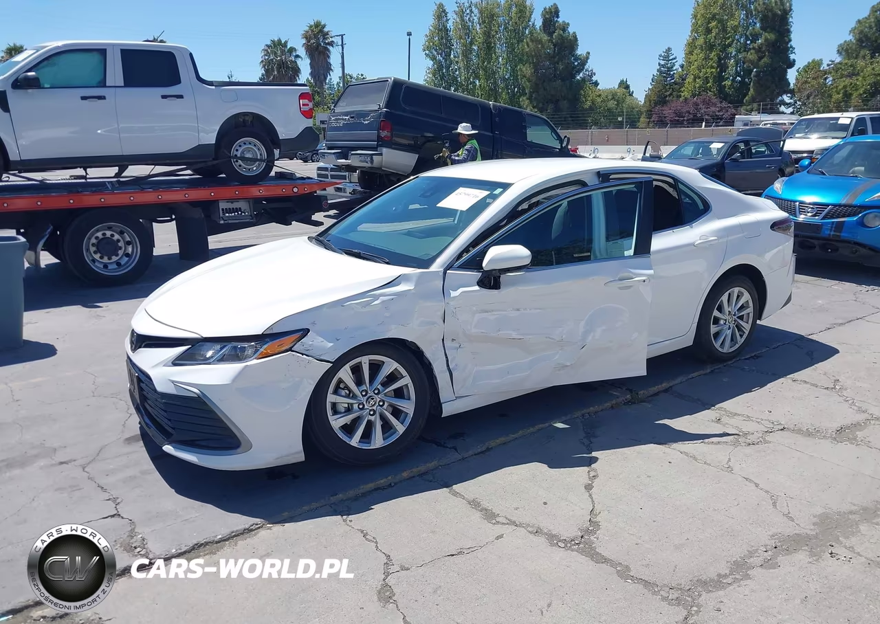 2024 Toyota Camry Le VIN:4T1R11AK8RU886970 - 2