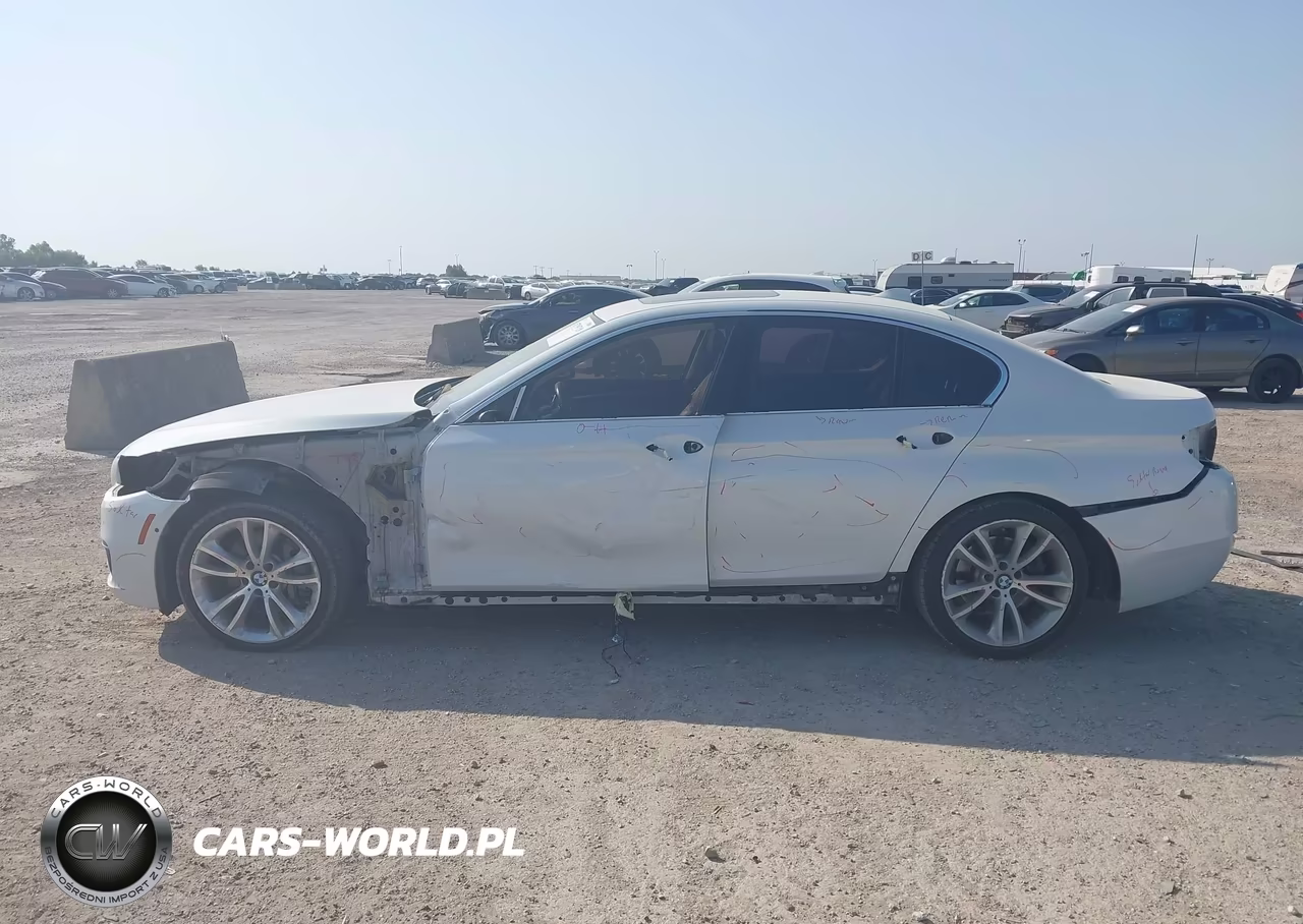 2016 BMW 535I VIN:WBA5B1C53GG133573 - 15