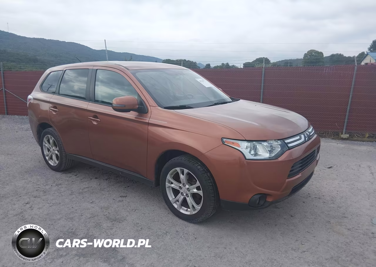 2014 Mitsubishi Outlander Se – zdjęcie 1 z 11