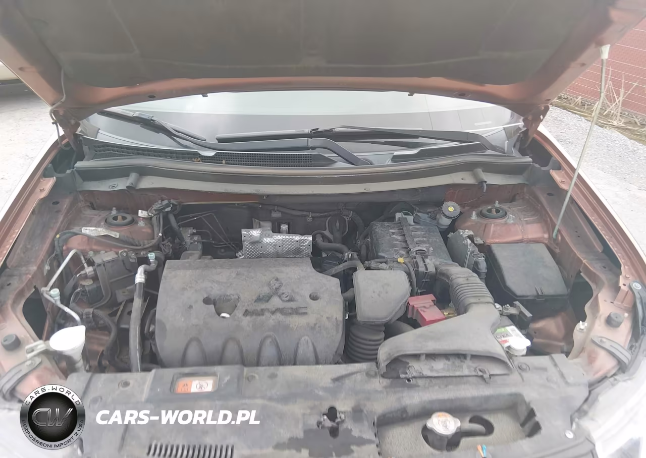 2014 Mitsubishi Outlander Se VIN:JA4AD3A37EZ010850 - 10