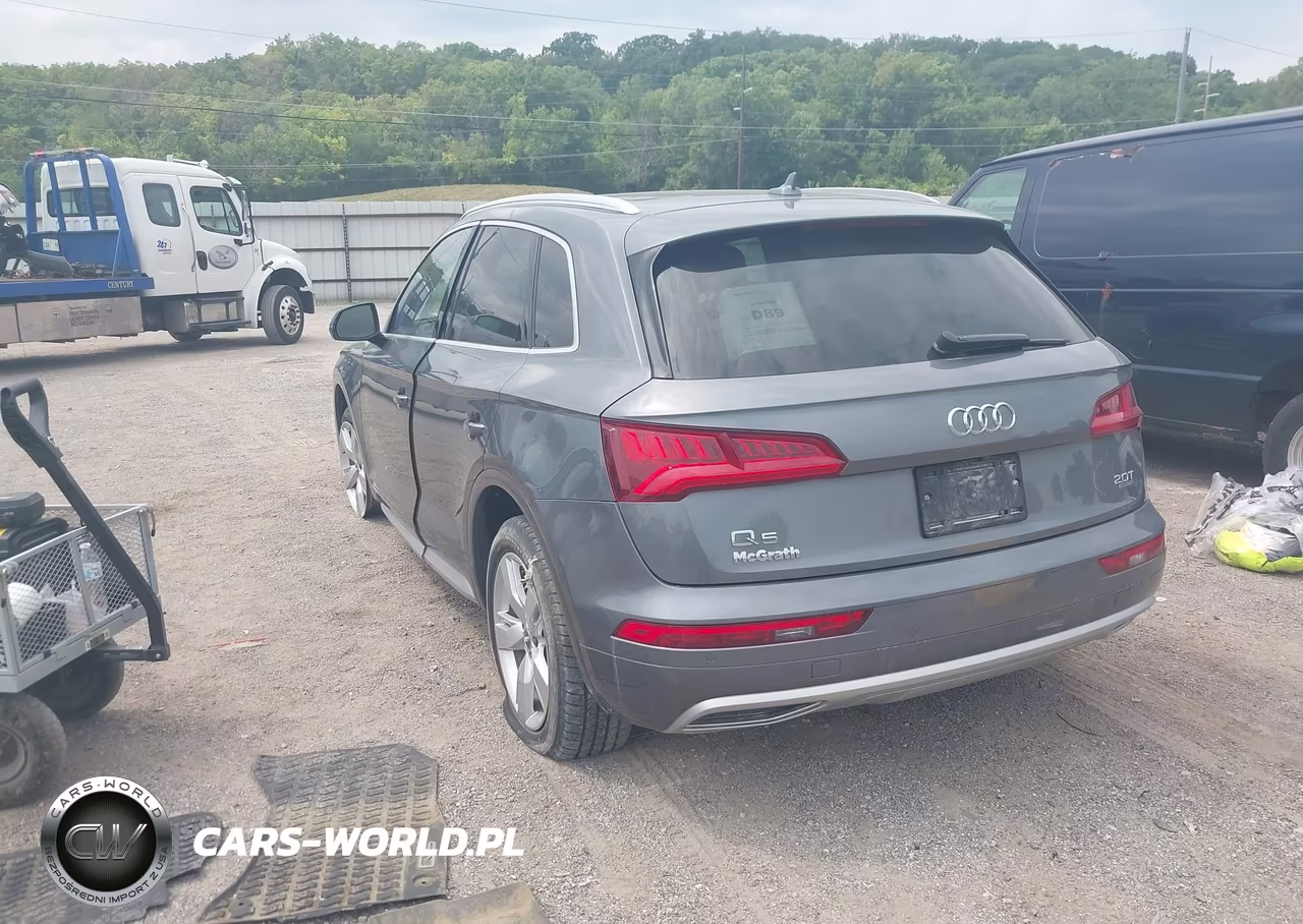 2018 Audi Q5 2.0T Premium-2.0T Tech Premium VIN:WA1BNAFY9J2015707 - 3