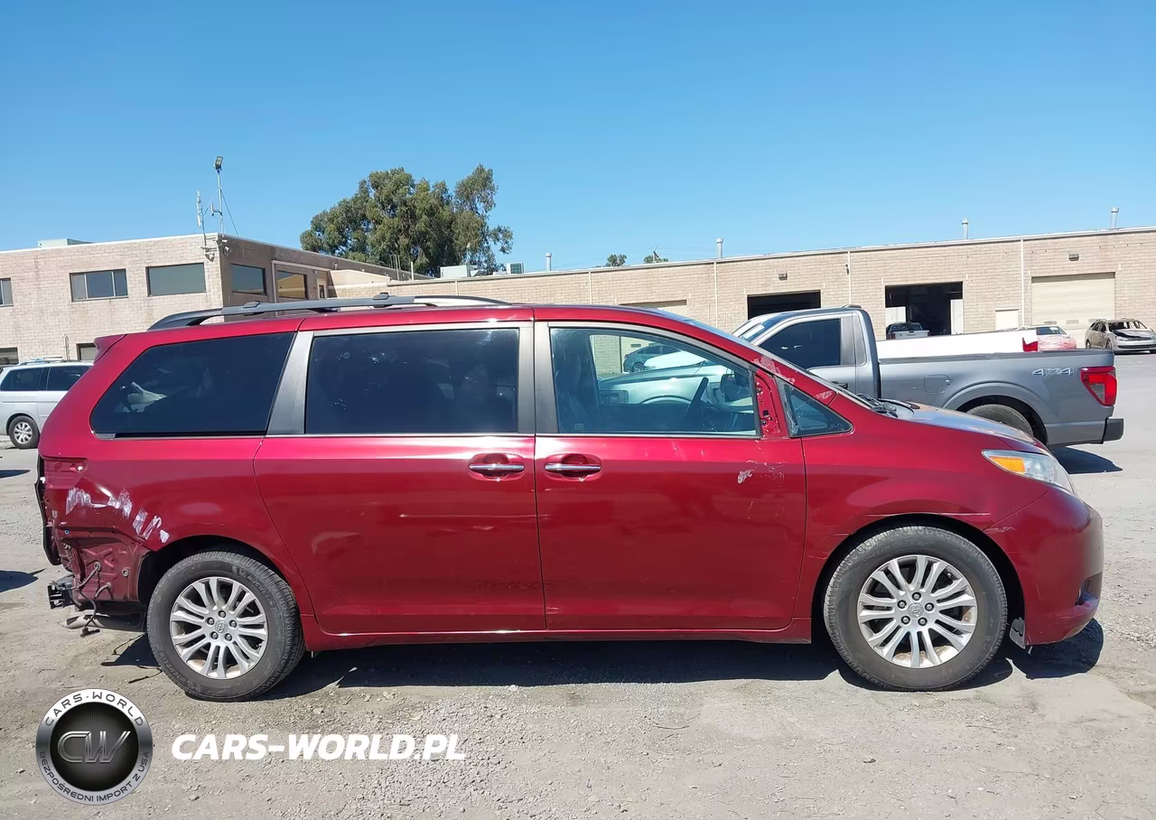 2015 Toyota Sienna Xle Premium 8 Passenger VIN:5TDYK3DC9FS672437 - 14