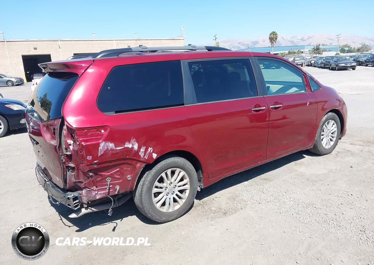 2015 Toyota Sienna Xle Premium 8 Passenger VIN:5TDYK3DC9FS672437 - 4