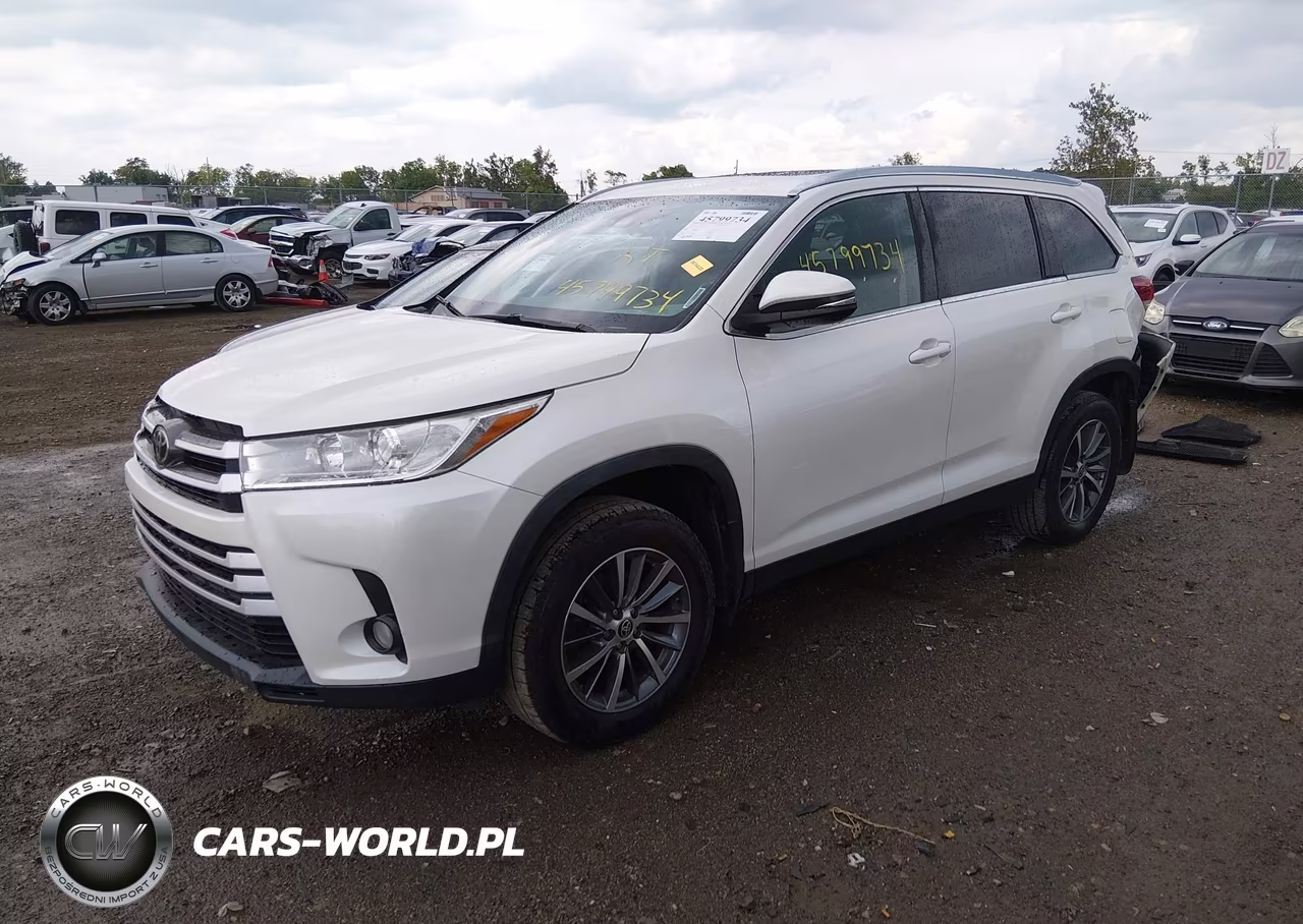 2019 Toyota Highlander Xle VIN:5TDJZRFH9KS627503 - 2