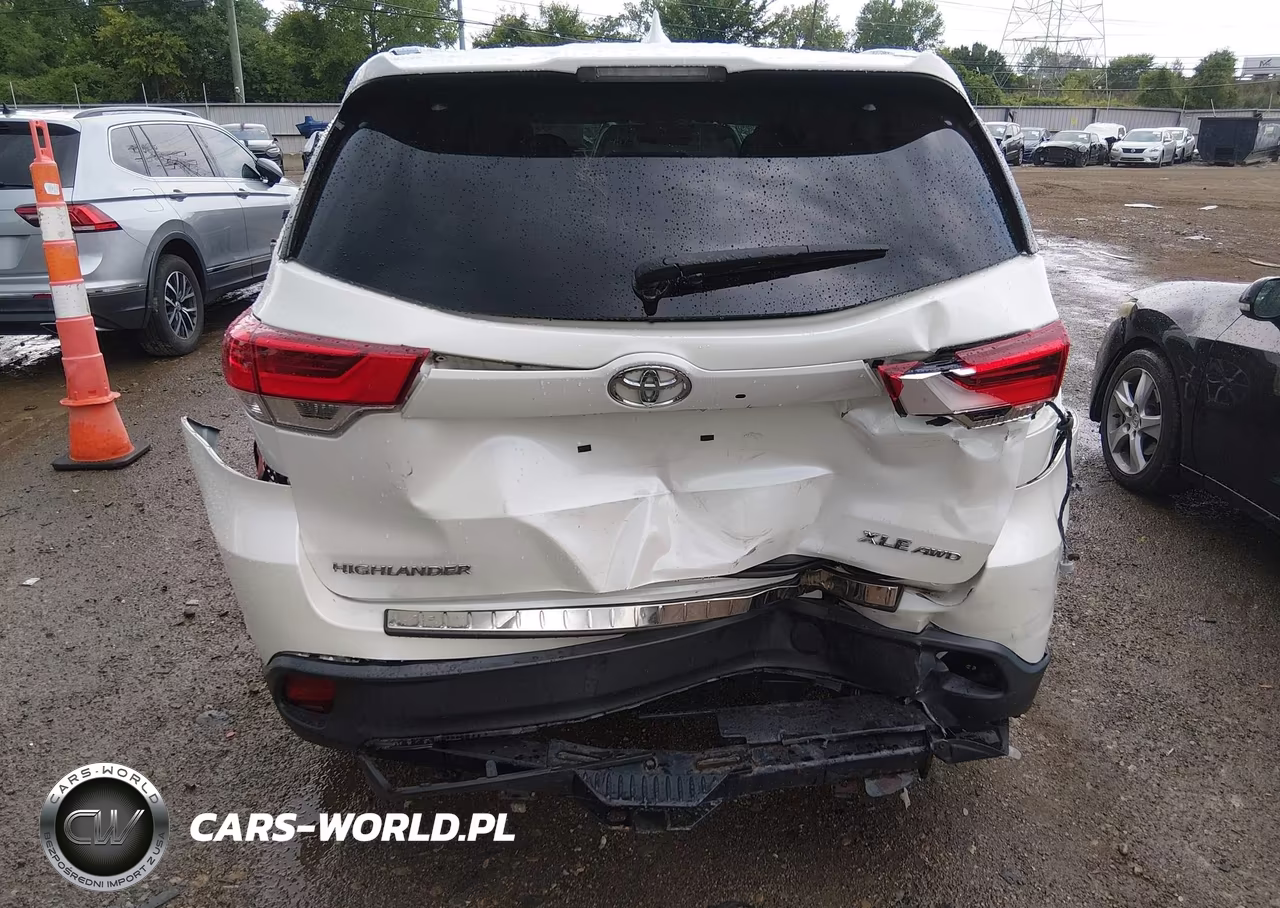 2019 Toyota Highlander Xle VIN:5TDJZRFH9KS627503 - 6