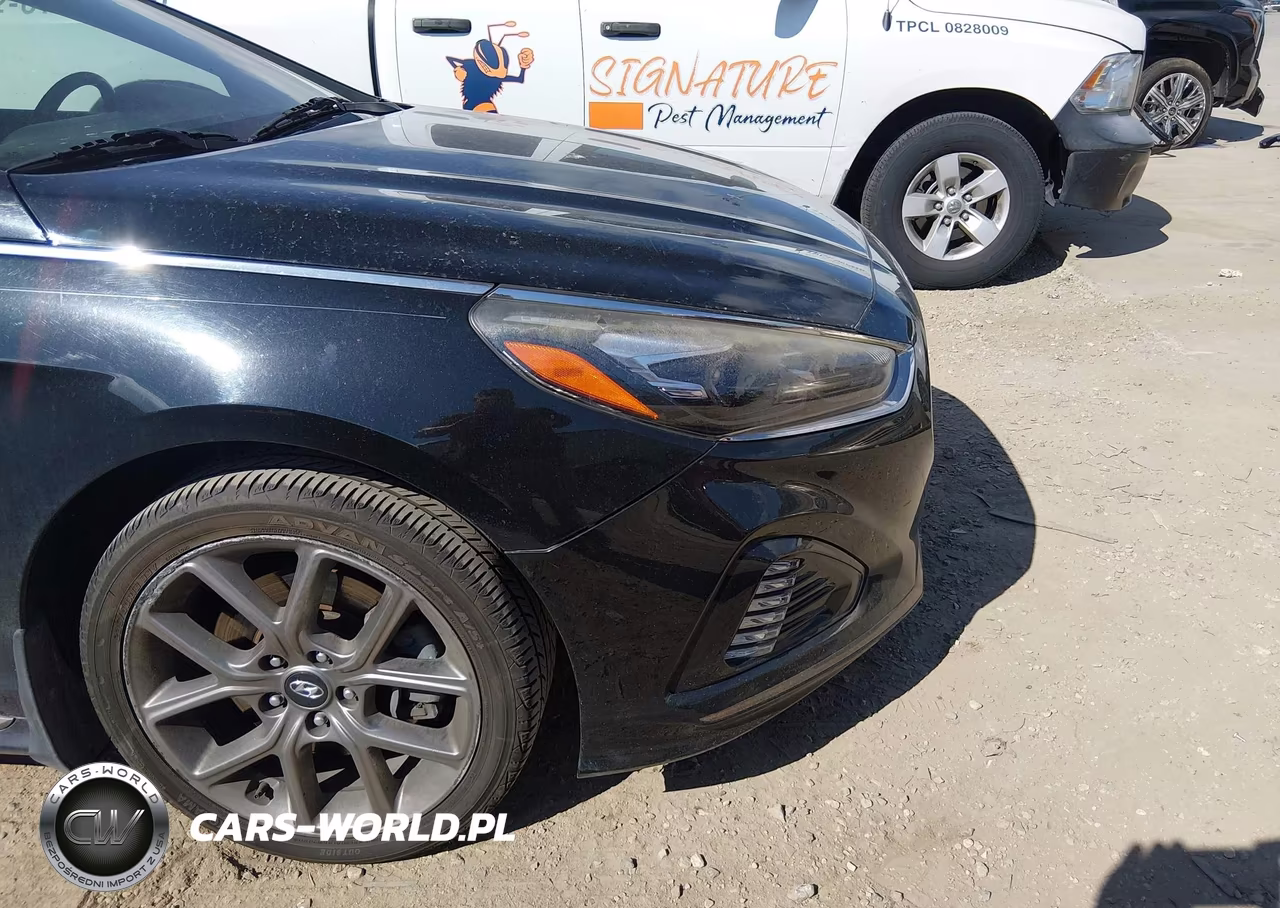 2018 Hyundai Sonata Limited 2.0T VIN:5NPE34AB1JH699776 - 17