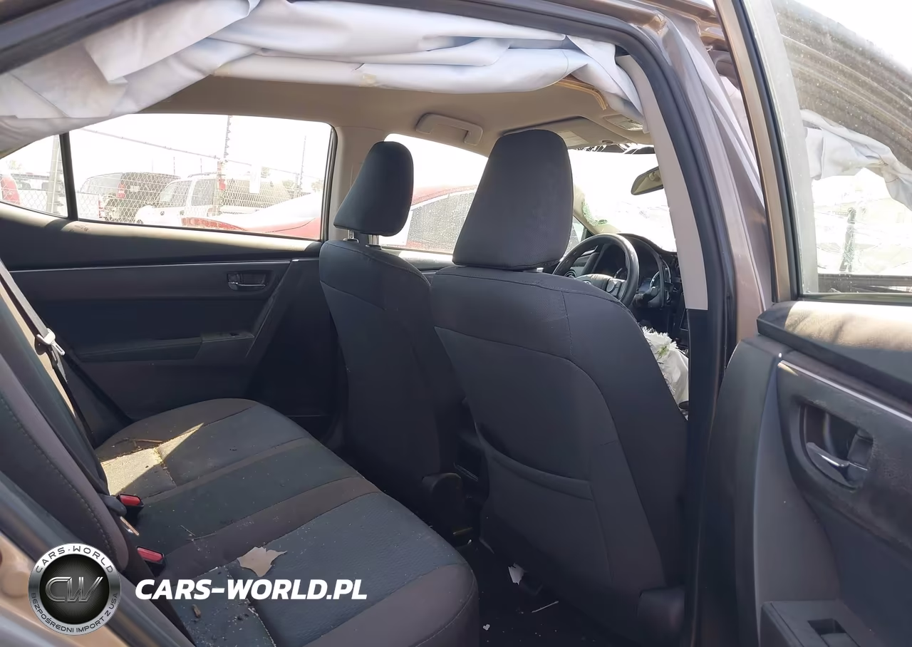 2017 Toyota Corolla Le VIN:2T1BURHE2HC773068 - 8