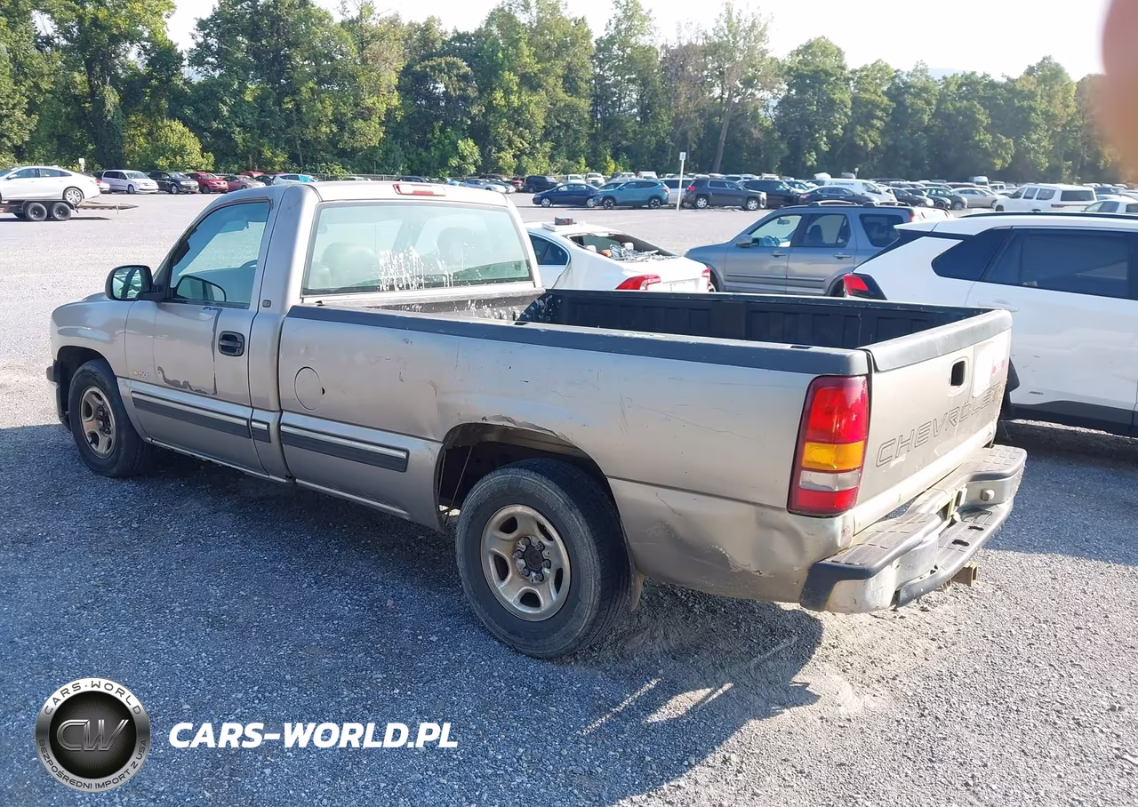 2000 Chevrolet Silverado 1500 VIN:1GCEC14V3YE373265 - 3