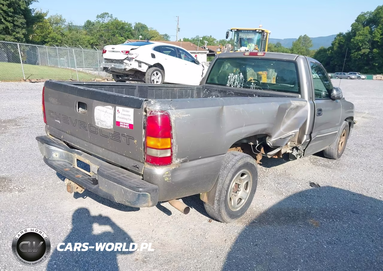 2000 Chevrolet Silverado 1500 VIN:1GCEC14V3YE373265 - 4