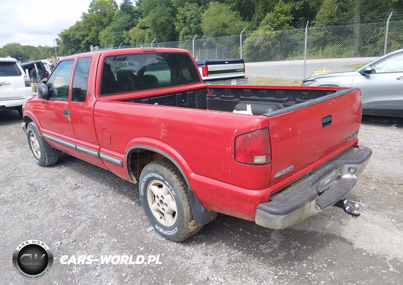 2001 Chevrolet S-10 Ls VIN:1GCDT19W318213792 - 3