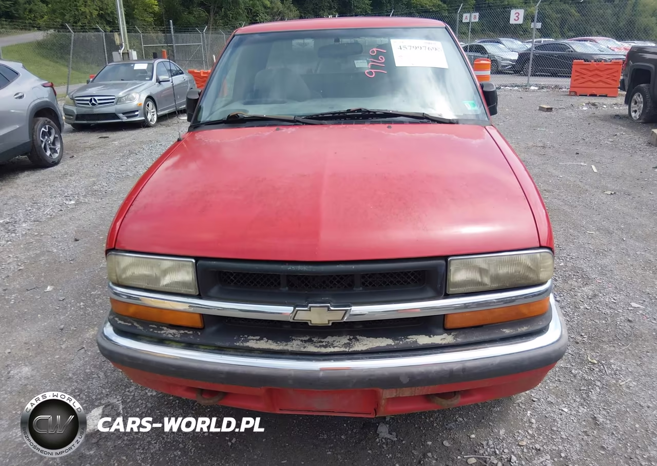 2001 Chevrolet S-10 Ls VIN:1GCDT19W318213792 - 6