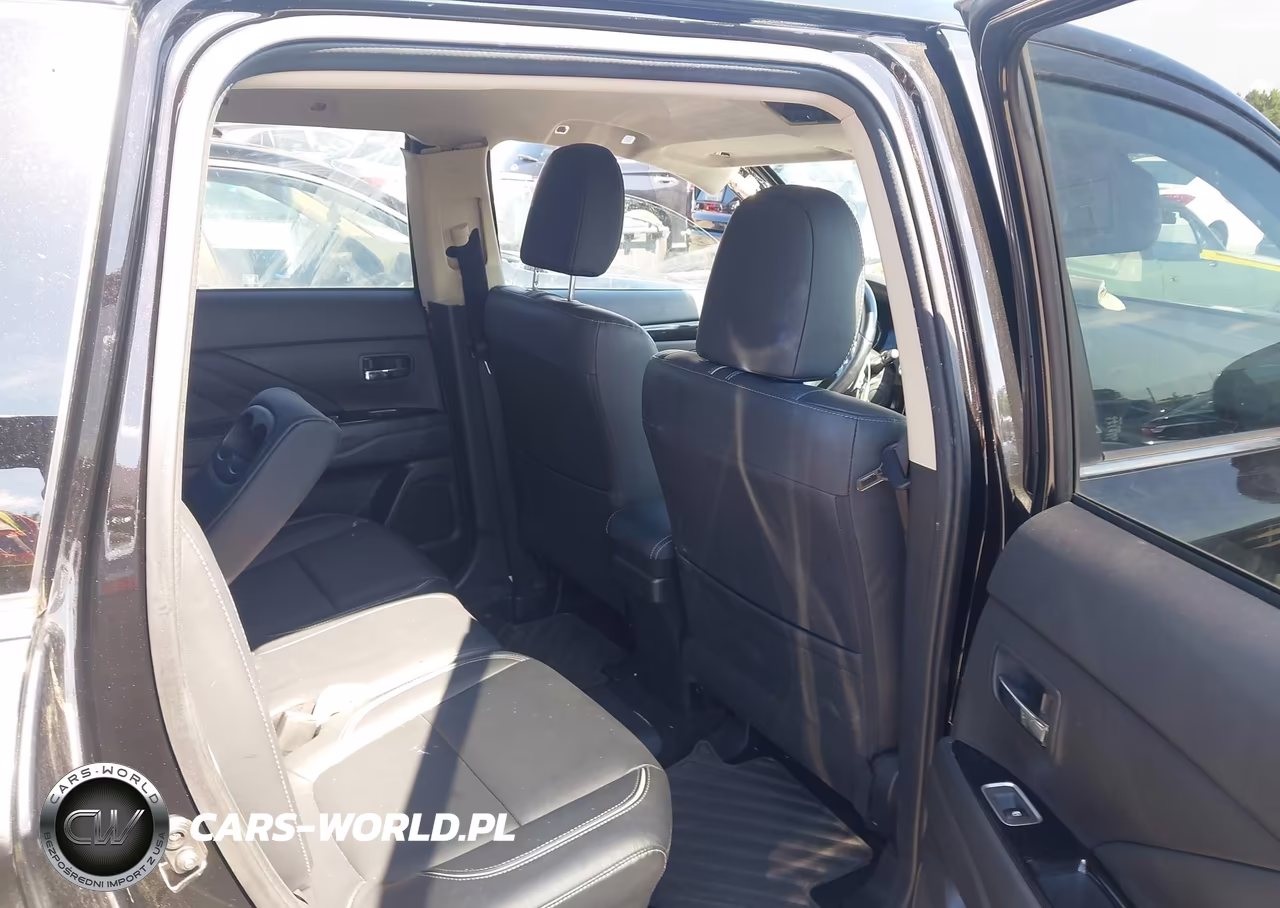 2018 Mitsubishi Outlander Phev Sel VIN:JA4J24A52JZ031421 - 8