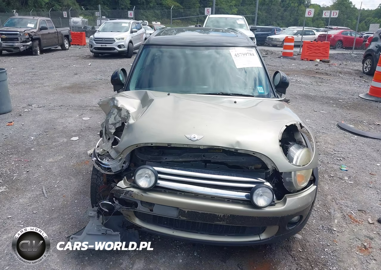 MINI COOPER CLU VIN:WMWML3C53ATX38101 - 12