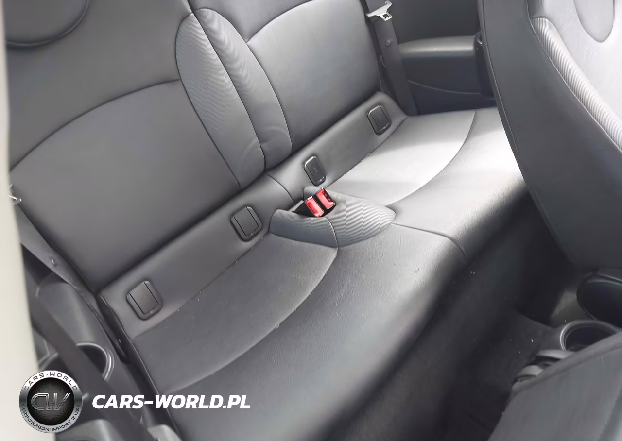 MINI COOPER CLU VIN:WMWML3C53ATX38101 - 8