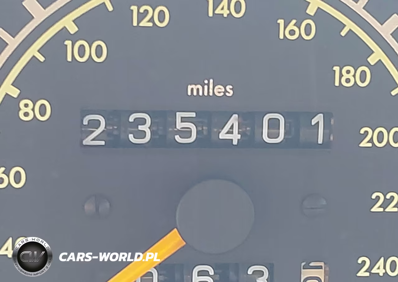 1994 Mercedes-Benz E 320 VIN:WDBEA92E7RF274062 - 12