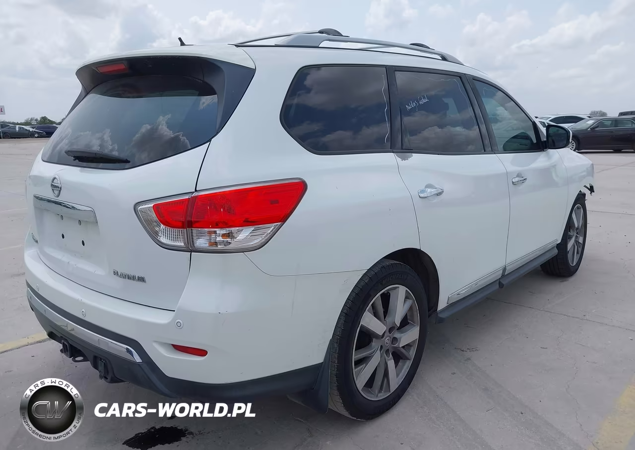 2013 Nissan Pathfinder Platinum VIN:5N1AR2MN8DC677017 - 4
