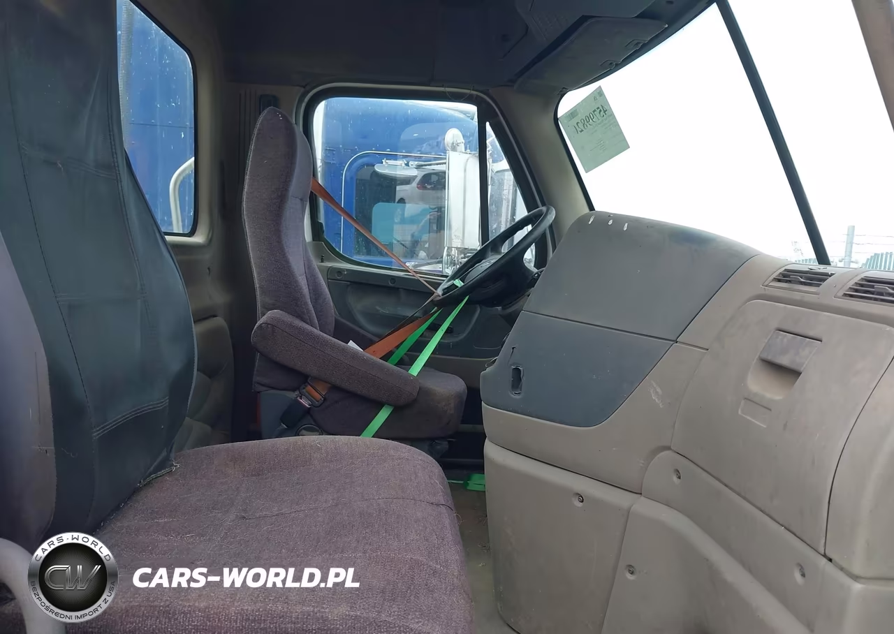 2012 Freightliner Cascadia 125 VIN:1FUJGEDR8CSBR5548 - 5