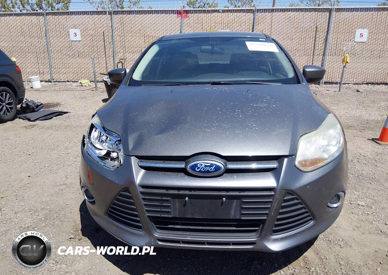 2012 Ford Focus Se VIN:1FAHP3F27CL456935 - 12