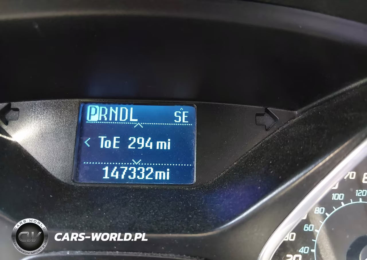 2012 Ford Focus Se VIN:1FAHP3F27CL456935 - 7