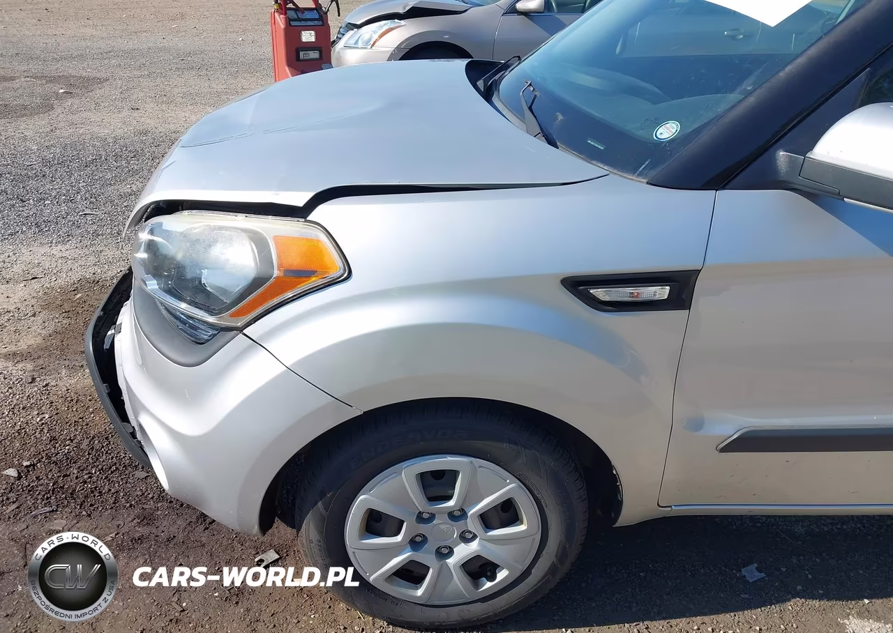 2012 Kia Soul VIN:KNDJT2A54C7463739 - 17